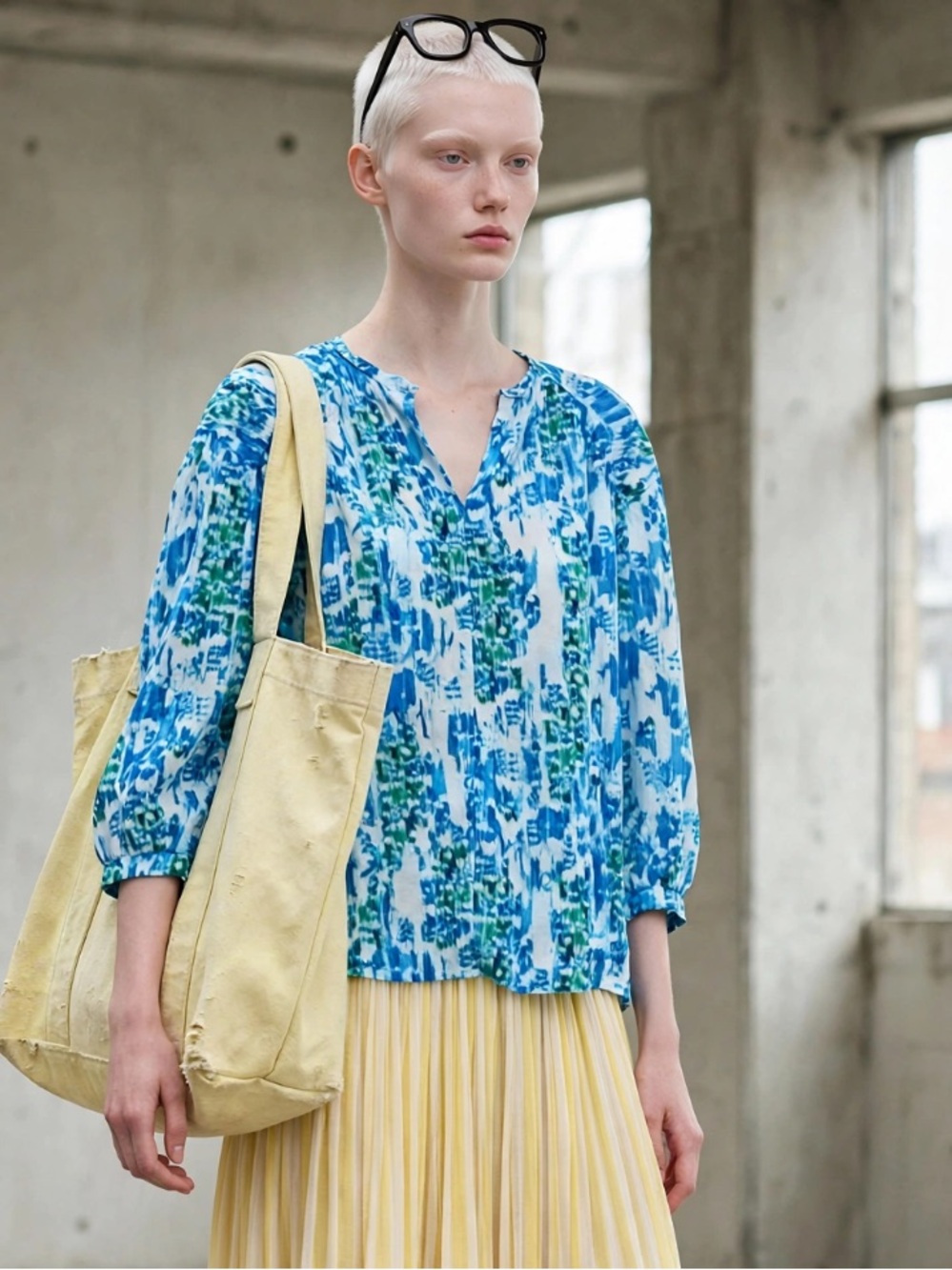 IRO beautiful hi Lo blouse